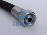 Рукав РВД Ф 12-25 (S24 М20*1,5) L- 610 (МТЗ) Рукав РВД Ф 12-25 (S24 М20*1,5) L- 610 (МТЗ)